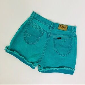 Vintage Lee High Rise Distressed Cuffed Frayed Denim Mom Wedgie Shorts